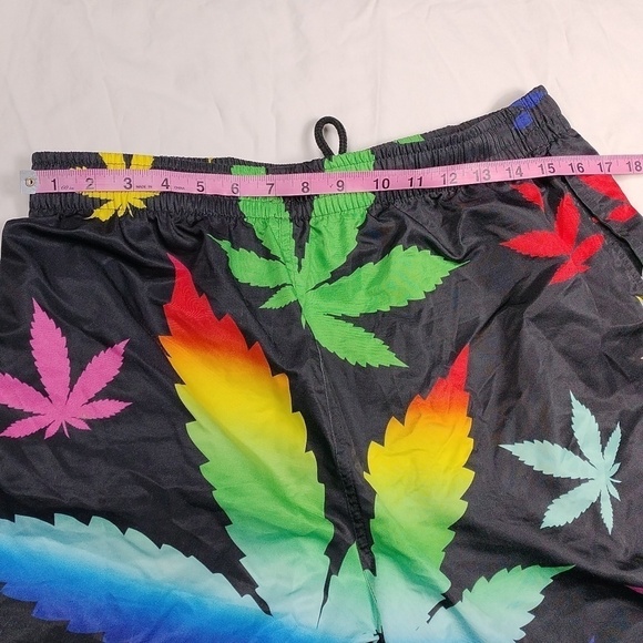 Pot Leaf men's XL swim trunks - Picture 7 of 9